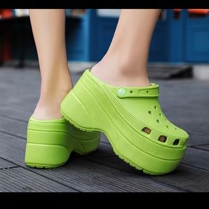Platform lime green crocs